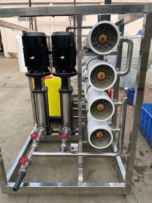 Harga yang bagus 5 Tahap 380V Reverse Osmosis Sistem Pembersihan Air Untuk Industri Berat on line