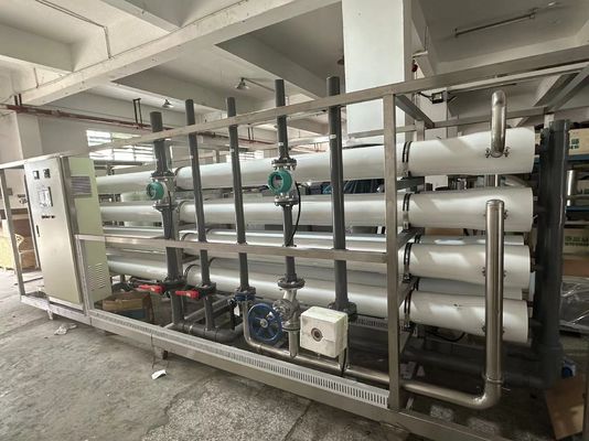 Harga yang bagus 98% Tingkat Penolakan Air Garam Perangkat Reverse Osmosis Untuk Desalinasi Air Laut on line