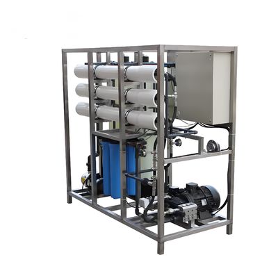Harga yang bagus Siemens PLC Sistem Reverse Osmosis Air Laut Dengan Filmtec AS / Jepang Toray RO on line