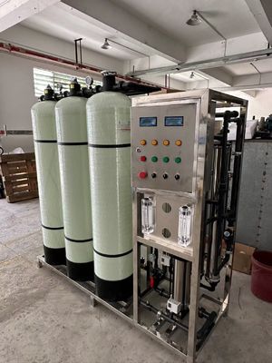 Harga yang bagus 1000 liter per jam Sistem RO komersial Mesin air portabel 220V/380V on line
