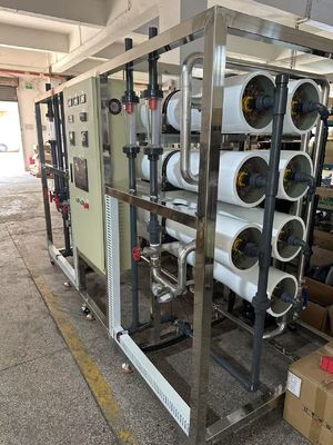 Harga yang bagus Pengolahan air asin Sistem RO air asin dengan kapasitas 15m3/jam dan tingkat pemulihan 50-75% on line